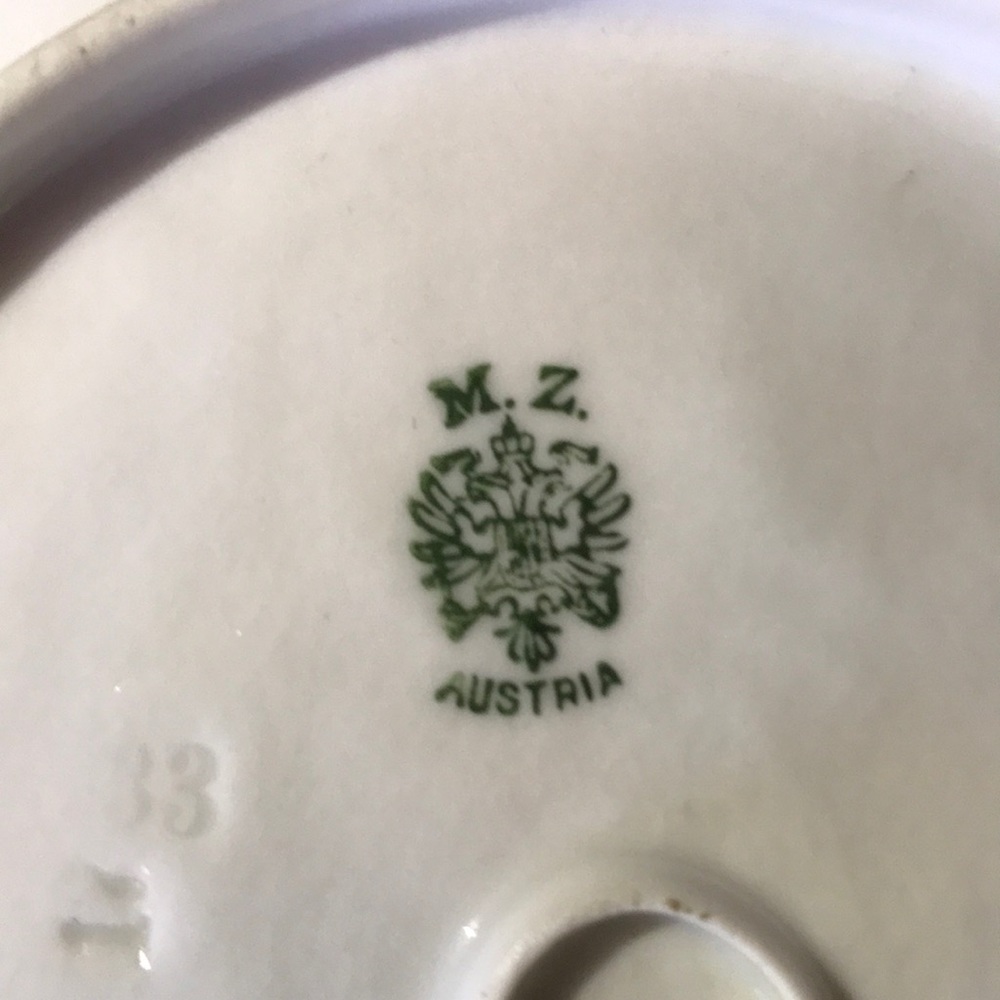 Antique plate - Picture 2 of 3